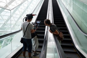 Dirigiendo largometraje documental en Beijing. 2019