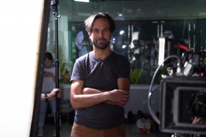 Dirigiendo largometraje documental en Beijing. 2019