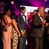 Ganador de 3 Latino de Oro. 2017