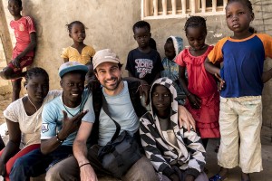 Dirigiendo cortometraje documental en Senegal. 140 premios. 2015